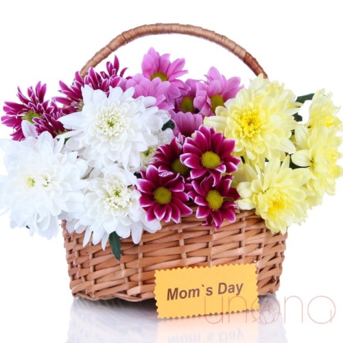 MOMâ€™S DAY FLOWERS BASKET (Regular)